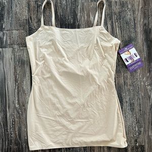 🔥NWT yummie 3 in 1 shaping cami women’s size large color frappe beige nude